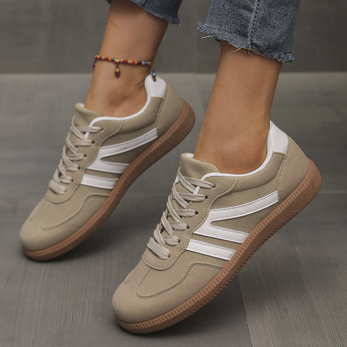 Inès Suede Orthopedic Trainers