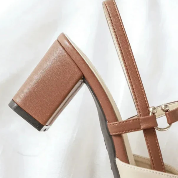 Magnifique Tacones de Cuero