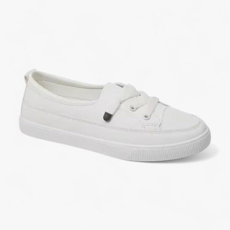 Geneviève White Lace-Up Flat Shoes