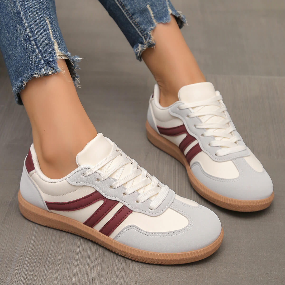 Inès Suede Orthopedic Trainers